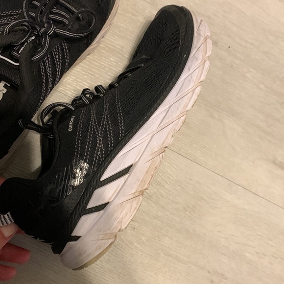 Hoka one one Clifton 6 sneakers shoes black‎ white size 7.5 - Picture 7 of 9